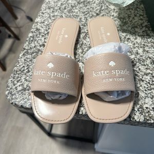 New Kate Spade size 9 Peyton Slides